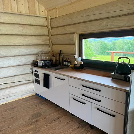 Dom wakacyjny Glamping Salas